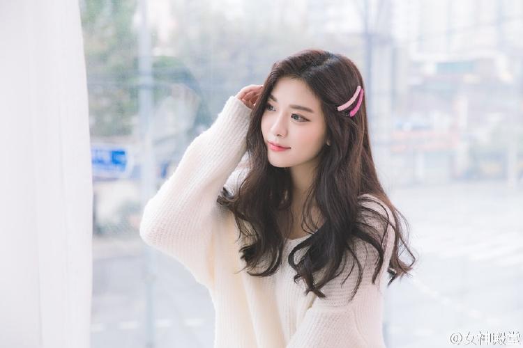 AI“换装”损害军人警察形象 法律风险不容忽视